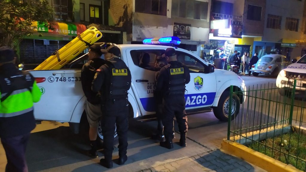 Serenazgo, BIR y ambulancia de Carmen de la Legua Reynoso actúan de ...
